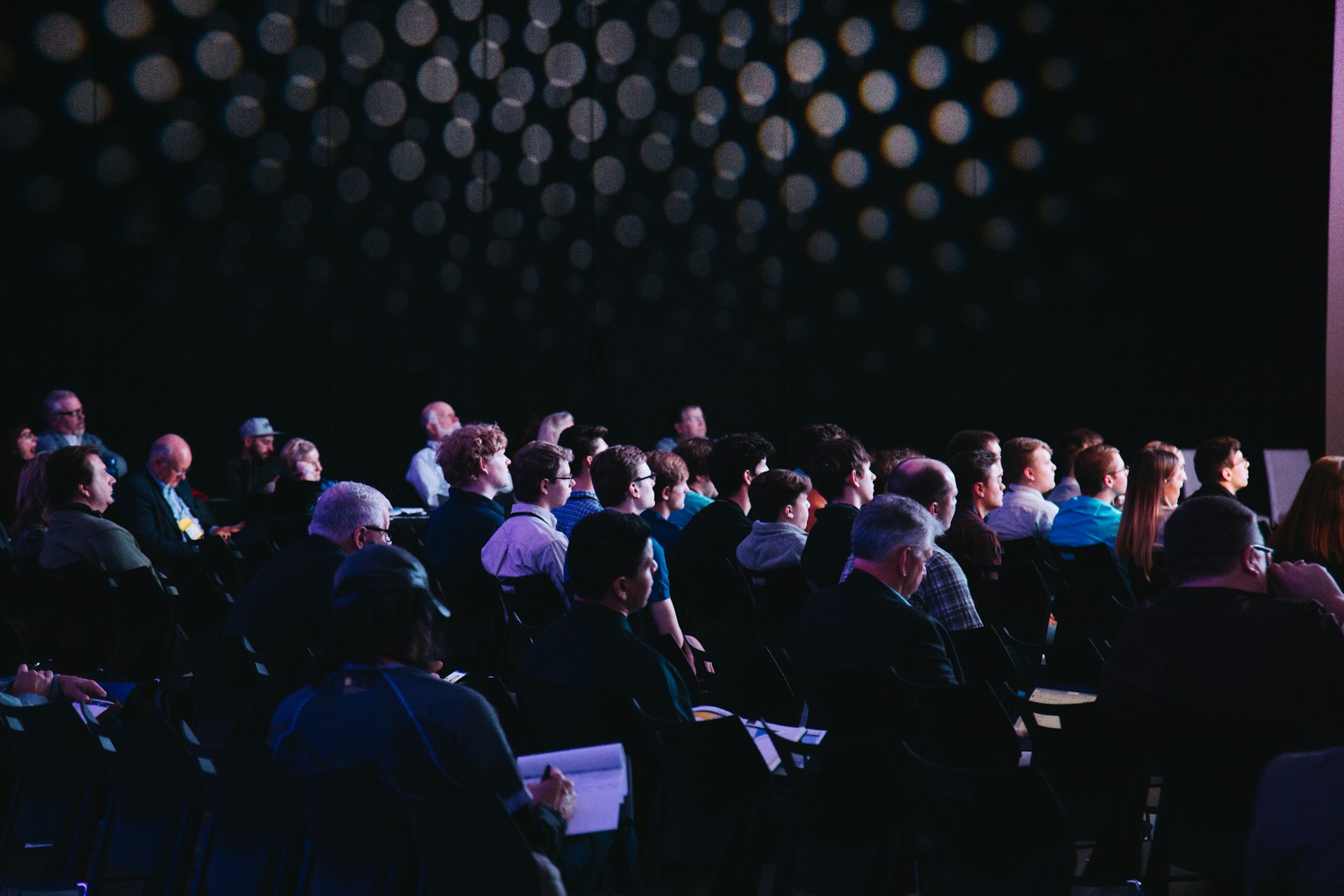 How to Get a Scholarship to Attend AI Conferences